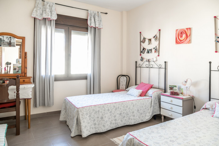 Qlistings House - Villa in La Línea, Costa del Sol image 7